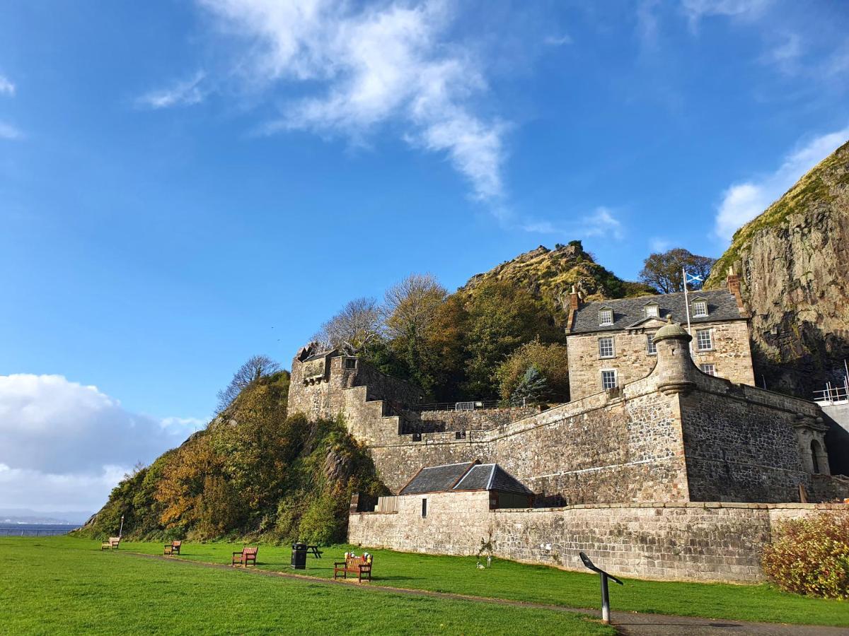 Dumbarton Castle Way 아파트 외부 사진